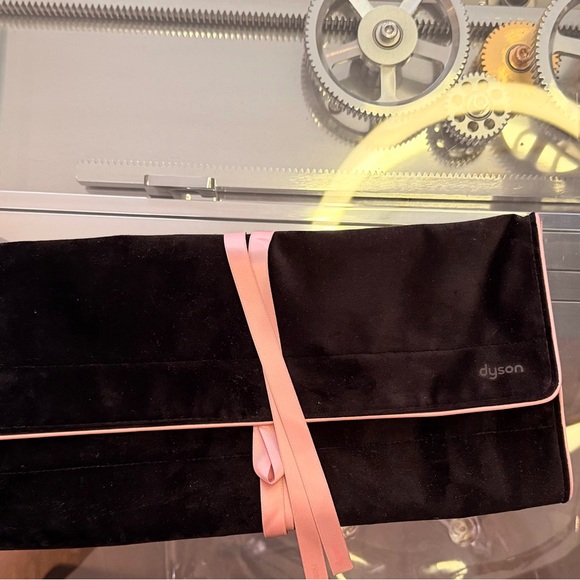 Dyson Airwrap Multi-Styler — Purple with Rose Gold Accents - Picture 5 of 12